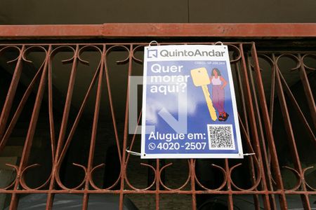 Casa à venda com 77m², 2 quartos e sem vagaFachada - Placa