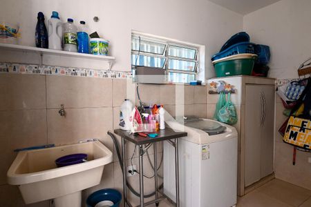 Casa para alugar com 424m², 5 quartos e 6 vagas Casa para alugar com 424m², 5 quartos e 6 vagasArea de Serviço