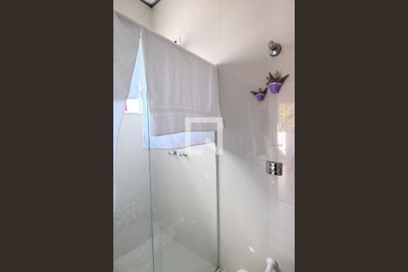 Casa para alugar com 424m², 5 quartos e 6 vagas Casa para alugar com 424m², 5 quartos e 6 vagasSuite Quarto 4