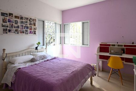 Casa para alugar com 424m², 5 quartos e 6 vagas Casa para alugar com 424m², 5 quartos e 6 vagasQuarto 4