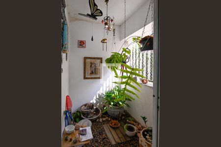 Casa para alugar com 424m², 5 quartos e 6 vagas Casa para alugar com 424m², 5 quartos e 6 vagasVaranda Quarto 1