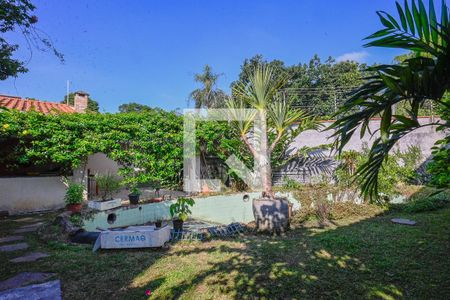 Casa para alugar com 424m², 5 quartos e 6 vagas Casa para alugar com 424m², 5 quartos e 6 vagasQuintal