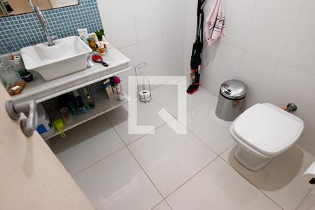 Casa para alugar com 424m², 5 quartos e 6 vagas Casa para alugar com 424m², 5 quartos e 6 vagasBanheiro Social