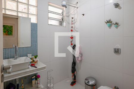 Casa para alugar com 424m², 5 quartos e 6 vagas Casa para alugar com 424m², 5 quartos e 6 vagasBanheiro Social