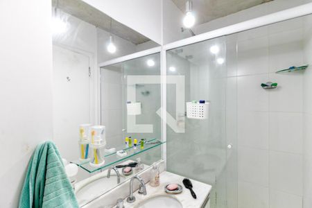 Banheiro de apartamento para alugar com 1 quarto, 32m² em Santo Amaro, São Paulo
