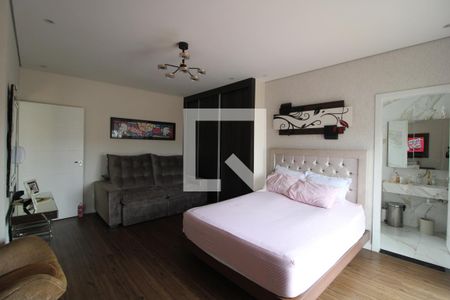 Suíte 1 de casa à venda com 4 quartos, 320m² em Campo Grande, São Paulo