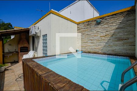 Apartamento à venda com 200m², 3 quartos e 2 vagas Apartamento à venda com 200m², 3 quartos e 2 vagasCobertura