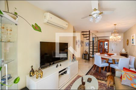 Sala de apartamento à venda com 3 quartos, 200m² em Ingá, Niterói