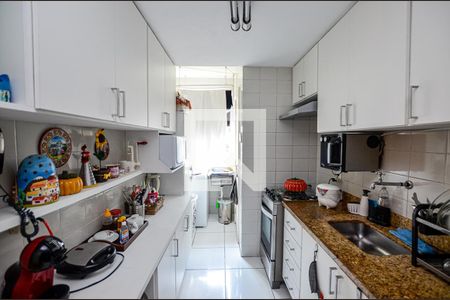 Apartamento à venda com 200m², 3 quartos e 2 vagas Apartamento à venda com 200m², 3 quartos e 2 vagasCozinha