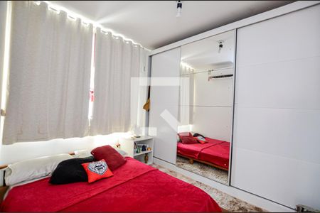 Apartamento à venda com 200m², 3 quartos e 2 vagas Apartamento à venda com 200m², 3 quartos e 2 vagasQuarto 2