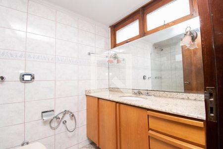 Apartamento para alugar com 130m², 3 quartos e 1 vagabanheiro-suite