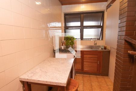 Apartamento para alugar com 130m², 3 quartos e 1 vagachurrasqueira