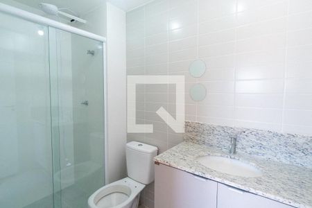 Banheiro da Suíte de apartamento para alugar com 1 quarto, 35m² em Vila Guarani, São Paulo
