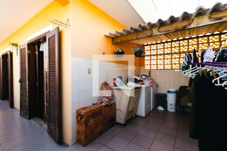 Casa à venda com 260m², 4 quartos e 2 vagasÁrea de Serviço