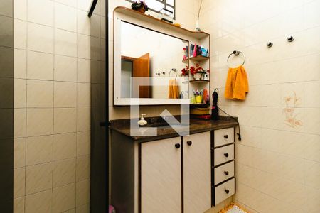 Casa à venda com 260m², 4 quartos e 2 vagasBanheiro 2