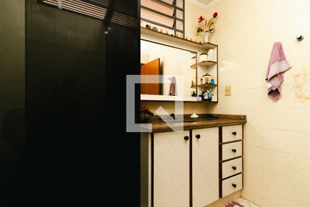 Casa à venda com 260m², 4 quartos e 2 vagasBanheiro