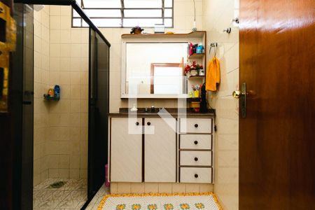 Casa à venda com 260m², 4 quartos e 2 vagasBanheiro 2