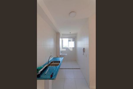 Sala e Cozinha Integrada  de apartamento para alugar com 2 quartos, 41m² em Vila Penteado, São Paulo