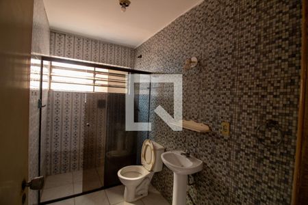 Apartamento para alugar com 120m², 3 quartos e sem vagaBanheiro 1