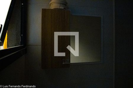 Banheiro de kitnet/studio para alugar com 1 quarto, 32m² em Jardim Aurelia, São Paulo