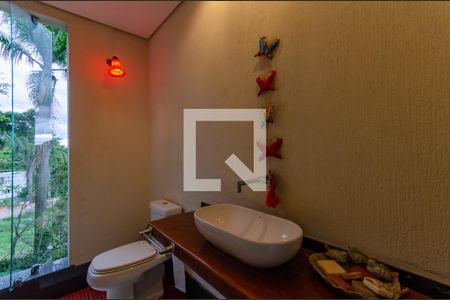 Casa à venda com 433m², 5 quartos e 8 vagas Casa à venda com 433m², 5 quartos e 8 vagasBanheiro Social 1