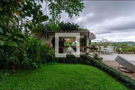 Casa à venda com 433m², 5 quartos e 8 vagas Casa à venda com 433m², 5 quartos e 8 vagasÁrea Gourmet