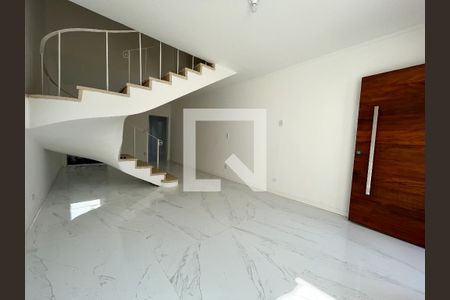 Sala de casa à venda com 2 quartos, 90m² em Mirandópolis, São Paulo