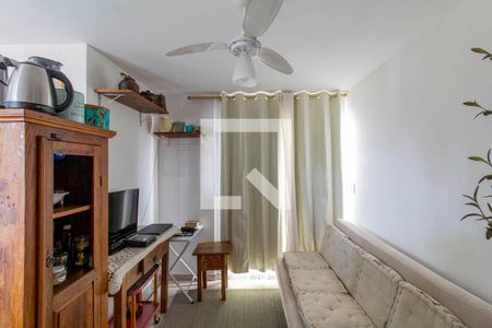 Sala e Cozinha Integrada  de apartamento para alugar com 1 quarto, 27m² em Cidade Patriarca, São Paulo