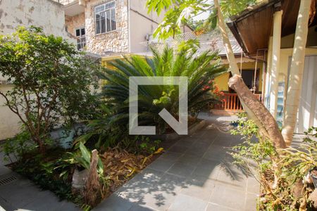 Casa para alugar com 130m², 4 quartos e 2 vagasQuintal/Jardim