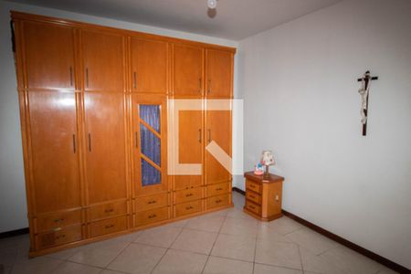 Casa para alugar com 130m², 4 quartos e 2 vagasSuíte