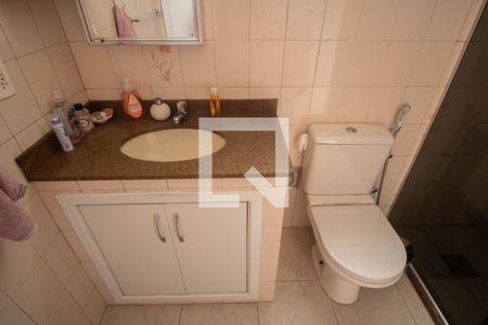 Casa para alugar com 130m², 4 quartos e 2 vagasBanheiro