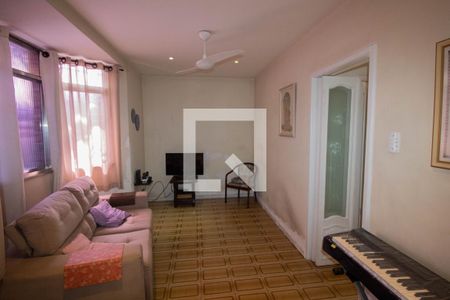 Sala de casa à venda com 4 quartos, 130m² em Braz de Pina, Rio de Janeiro