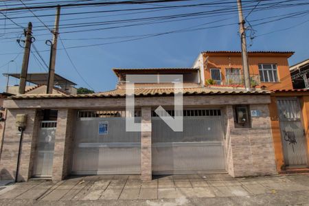 Casa para alugar com 130m², 4 quartos e 2 vagasFachada