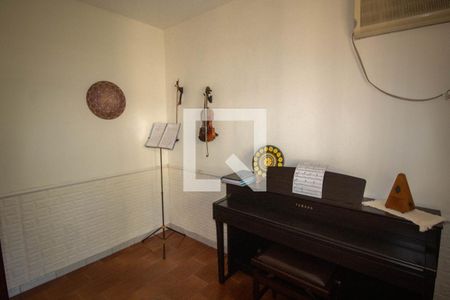 Casa para alugar com 130m², 4 quartos e 2 vagasStudio