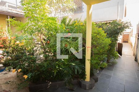 Casa para alugar com 130m², 4 quartos e 2 vagasQuintal/Jardim