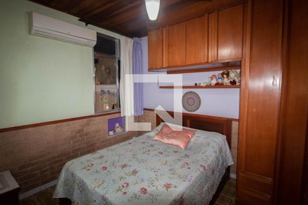 Quarto 1 de casa à venda com 4 quartos, 130m² em Braz de Pina, Rio de Janeiro