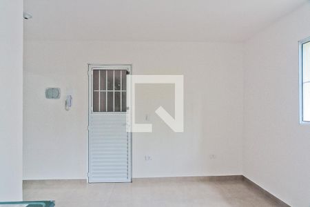 Sala de apartamento para alugar com 1 quarto, 30m² em Jardim do Tiro, São Paulo