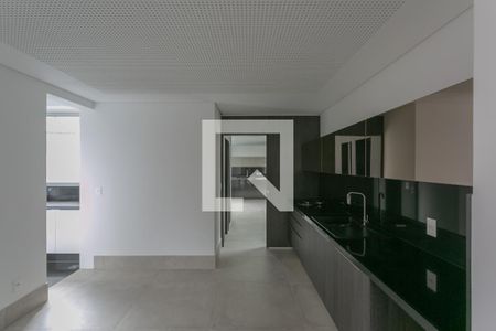 Apartamento à venda com 281m², 4 quartos e 4 vagas Apartamento à venda com 281m², 4 quartos e 4 vagasCozinha