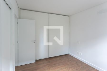 Apartamento à venda com 281m², 4 quartos e 4 vagas Apartamento à venda com 281m², 4 quartos e 4 vagasSuíte 2