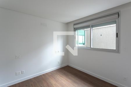 Apartamento à venda com 281m², 4 quartos e 4 vagas Apartamento à venda com 281m², 4 quartos e 4 vagasSuíte 2