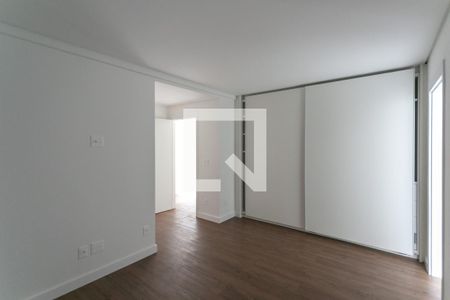 Apartamento à venda com 281m², 4 quartos e 4 vagas Apartamento à venda com 281m², 4 quartos e 4 vagasSuíte 4