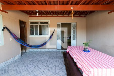 Casa à venda com 100m², 4 quartos e 1 vagaVaranda