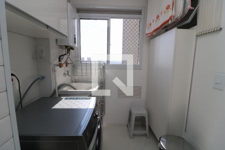 Apartamento à venda com 72m², 3 quartos e 1 vagaÁrea de Serviço
