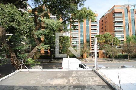 Vista da suíte  de casa à venda com 3 quartos, 220m² em Bela Aliança, São Paulo