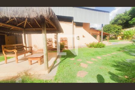 Casa à venda com 333m², 3 quartos e 3 vagas Casa à venda com 333m², 3 quartos e 3 vagasQuiosque