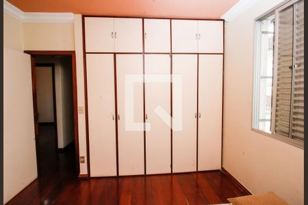 Apartamento à venda com 105m², 3 quartos e 1 vaga Apartamento à venda com 105m², 3 quartos e 1 vagaQuarto 1