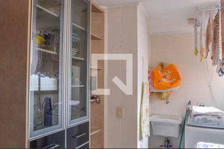 Apartamento para alugar com 50m², 2 quartos e 1 vaga Apartamento para alugar com 50m², 2 quartos e 1 vagaCozinha e Área de Serviço