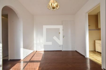 Sala  de apartamento para alugar com 1 quarto, 40m² em Jardim das Acacias, São Paulo