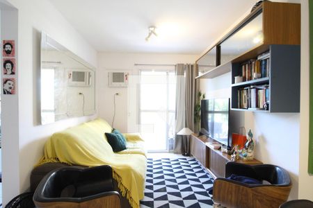 Sala de apartamento para alugar com 2 quartos, 63m² em Camorim, Rio de Janeiro