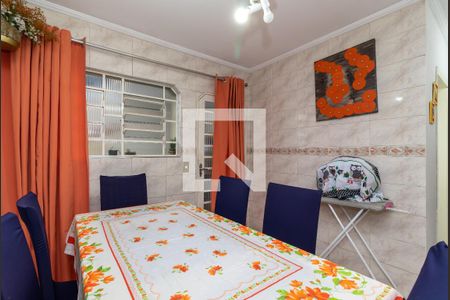 Casa à venda com 156m², 3 quartos e 4 vagas Casa à venda com 156m², 3 quartos e 4 vagasSala de Jantar